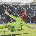 HSV-u ne ide, ali je Sankt Pauli ponos Hamburga - Preko Augzburga do vrha tabele
