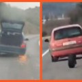 Šta se ovo dešava na putevima, snimljena još jedna bizarna scena: Žena vozila kilometrima bez obe gume, sada isti auto…