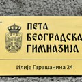 Peta beogradska gimnazija u fizičkoj blokadi: U školu niko ne može da uđe, ni da izađe od zaposlenih