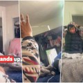 Naoružani agenti upali u sobu gde su bili majka i beba "Policija, ne mičite se, ruke gore!" (video)