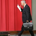 "Doviđenja, debili" Skandal u poljskom parlamentu: Političar besan napustio salu, a evo zbog čega je izbila svađa
