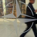 Drama na samitu NATO - trgovina, nasilje i ucene