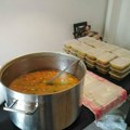 Kuhinja solidarnosti ima sredstava samo za još jedno kuvanje, potrebne donacije