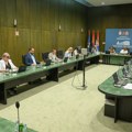 Pokrajinska vlada iz robnih rezervi pomaže socijalno ugroženo stanovništvo: Biće podeljeno 50.000 paketa