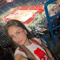 Misica gledala Zvezdu u Areni: Pohvalila se fotografijom, Sara je jedna od najlepših devojki na Balkanu