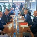 Ministar Vučević sa rukovodstvom kompanije "Jumko": Vojska Srbije ostaće dobar kupac