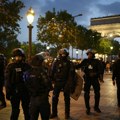 Nova nemirna noć u Francuskoj: Sukobi u Marseju, policija ispalila suzavac na demonstrante, specijalne jedinice patroliraju…