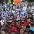 Bajden podržava štrajk zaposlenih u autoindustriji u Detroitu