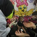 Ludosti odraslih plaćaju najmlađi! Prema podacima UNICEF-a, ubijeno više od 700 dece u Gazi od izbijanja rata Hamasa i…