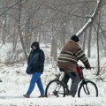 Danas u Srbiji uglavnom oblačno, ponegde sneg