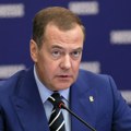 Medvedev: Šolc treba da klekne i pokaje se pred Ukrajincima jer ih je osudio na istrebljenje