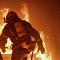 Snimci nezapamćenog požara u Albaniji Vatra guta sve pred sobom, stambeni objekti nestaju u plamenu, ima povređenih (video)