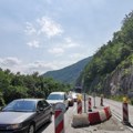 Vozači, informišite se na vreme Radovi i obustave na putevima ka zapadnoj Srbiji, ovo su detalji