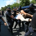 Oglasila se uprava FDU: Odmah obustavite nasilje i represiju, stojimo uz studente i građane koji brane slobodu