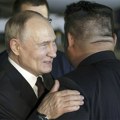Kim “čuva leđa” Putinu