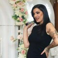 Pevačica prošla pakao na privatnom slavlju! Mahali joj crvenom i misle da mogu šta hoće: Odi, dedi, vamo - možeš al kod kuće…