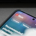 YouTube Music uskoro omogućava prevođenje tekstova pesama!