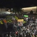 Netanjahu izviždan u Tel Avivu: Optužen za produžavanje rata i sabotiranje pregovora o oslobađanju talaca (video)