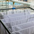 Jedna "pogrešna" majica i beli veš može biti upropašten: Evo kako izvući boju pre nego što bude kasno