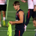 Vasilije Kostov ostaje u Zvezdi? Zatvara se jedna po jedna "pijaca" u Evropi