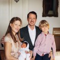 Prve zvanične fotografije kraljevske bebe – princeze Marije od Srbije