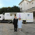 Princeza Katarina donirala novi mobilni mamograf Kliničkom centru Niš