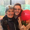 Zorka iz Dragačeva je čudo od žene! Upisala vožnju u 70. godini, tipovanje položila iz prve, s klasićima slavila u kafani…