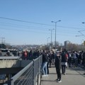 Haos u Beogradu, autokomanda blokirana! Jake policijske snage ne dozvoljavaju ljudima da prođu, stvaraju se gužve, tramvaji…