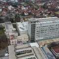 Nova centralna zgrada UKC-a sa pratećim objektima, oko 400 bolničkih kreveta i parkingom