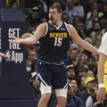 Погађао из свих позиција, делио магичне асистенције... Овако је Никола Јокић срушио Лејкерсе: Дончић и екипа били близу…