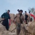 Iranski seljaci se organizovali: Love američke pilote po brdima, pucaju na helikoptere za evakuaciju (video)