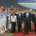 Tramp stigao u Peking uz svečani doček i crveni tepih, dočekao ga potpredsednik Kine