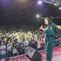 Slika koja je obišla region: Nakon rekorda u Zrenjaninu, novi spektakl: Dragana Mirković oborila rekord posećenosti i u…