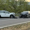 Automobili smrskani – Težak sudar kod Novog Pazara, više osoba povrijeđeno