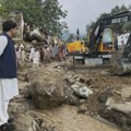 Najmanje 49 osoba poginulo u bujičnim poplavama izazvanim jakim kišama u Pakistanu