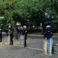 FOTO, VIDEO Blokada novosadskog suda: Priveden student, policajac rekao "da ga vode na streljanje"