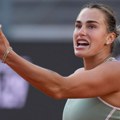 Јуче се грлила са Ђоковићем, Сабаленка сада објаснила план: "Поента овде није у вези са мном"