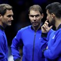 “Rafa stenje, Novak kliza, a Federer se ni ne oznoji”