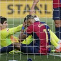 Nezapamćen skandal u Španiji! Sudija poništio gol Barseloni, a iz VAR sobe se čulo: "Hvala Bogu!" (video)