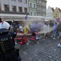Sukobi navijača Čelsija i Betisa u Poljskoj pred finale Lige konferencija (VIDEO)