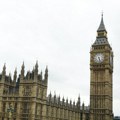 Britanska ministarka finansija ukida bankarske propise da bi povećala investicije