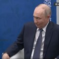 Snimak o kom bruje mreže: Putinu nije bilo svejedno kada je čuo prijateljski predlog o Ukrajini! Pogledajte kako je reagovao…