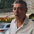 Познати спортиста стигао на Миланчетов концерт Њега нико није очекивао, покушао да избегне медије: Овако реаговао када је…