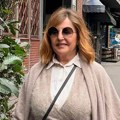 Ana Bekuta glasala na Vračaru: Pevačica u elegantnom izdanju obavila građansku dužnost (foto)