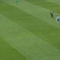 Kakva majstorija: Golman postigao neverovatan gol (video)