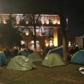 Ispred Predsedništva Srbije u desetinama šatora kampuju studenti koji traže da se vrate na nastavu