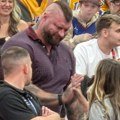 Jokić poslao brata da gleda Denver: Strahinja se pojavio u Las Vegasu, svi su u njega gledali