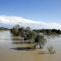 Bujice odnele mostove, vojska postavlja pontone
