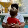 Marija Šerifović pokazala koliko je Mario porastao: Objavila njegovu fotografiju u prazničnom džemperu i čestitala Badnji dan…