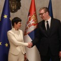 Vučić: „Sadržajan razgovor sa Martom Kos“